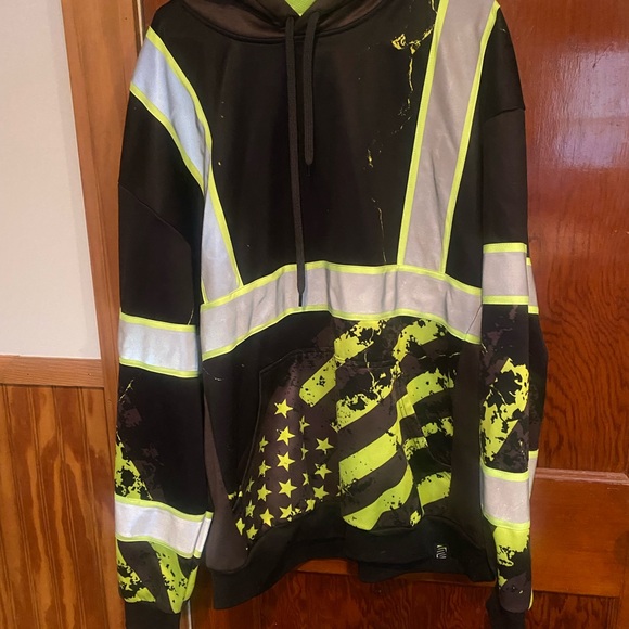 SS 360 Other - Black and Yellow Reflective Hoodie. Glows in the dark !